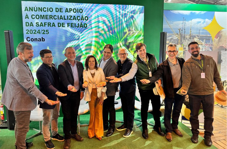 Imagem: Conab anuncia R$ 21,7 milhões para leilões em apoio ao setor do feijão na Expointer 2025
