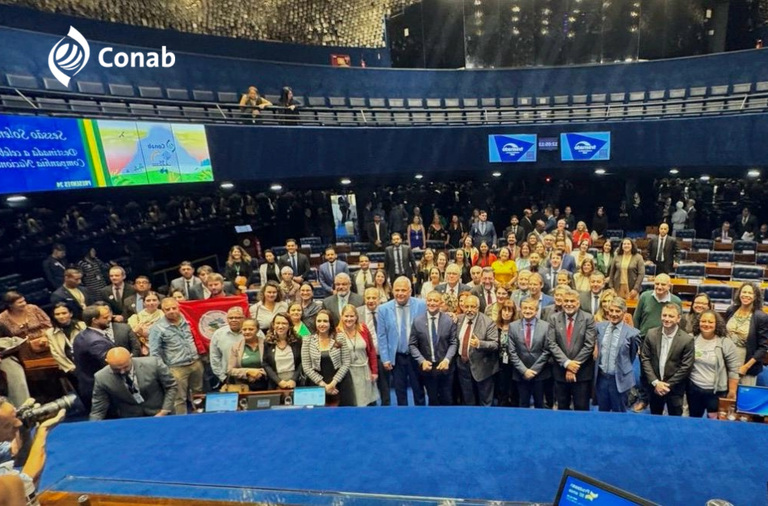 Congresso celebra os 35 anos da Conab em sessão marcada por reconhecimento e compromisso com a segurança alimentar