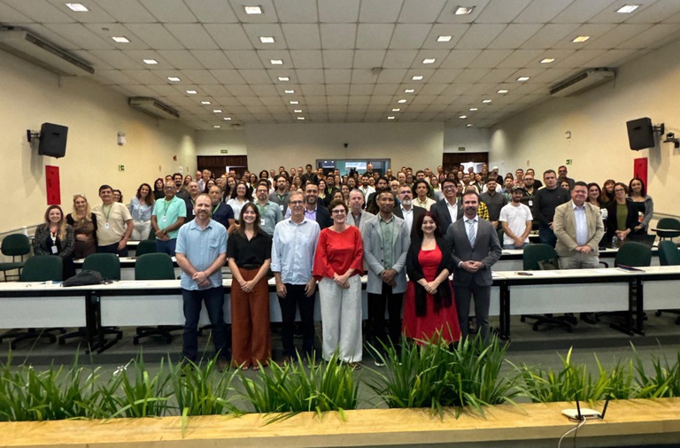 Imagem:  PAA: Conab abre chamada para aquisição de sementes e materiais propagativos da agricultura familiar