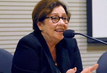 Arquivo pessoal de Heloísa Bellotto, referência em arquivística, é incorporado à USP