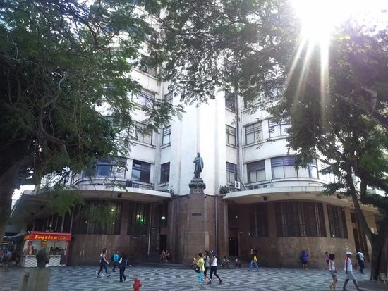 Lateral da Central do Brasil. (Foto: reprodução)