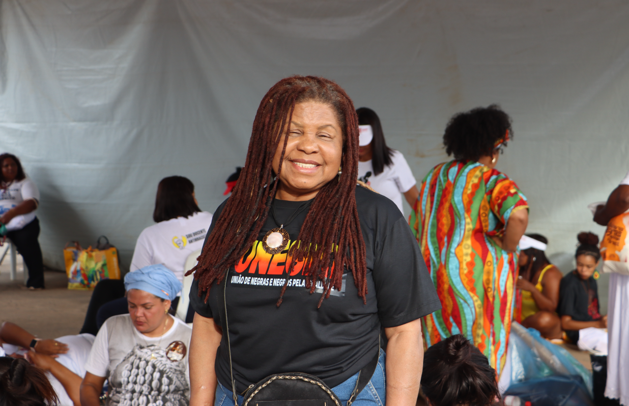 onselheira Nacional de Saúde, Rosa Anacleto, na 2ª Marcha Nacional das Mulheres Negras por Reparação e Bem Viver. Foto: Hugo Aurélio (Ascom/CNS)