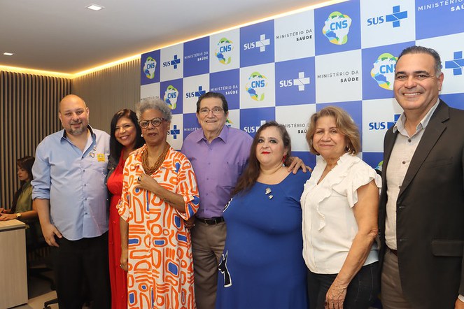 Mesa diretora do CNS