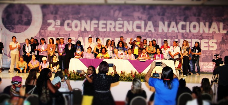 comissão em defesa das mulheres.jpg