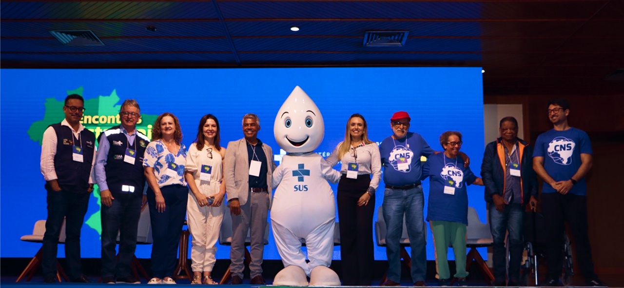 Mesa de Abertura do Encontro Estadual de Saúde do Espírito Santo (Foto: Ascom/CNS)