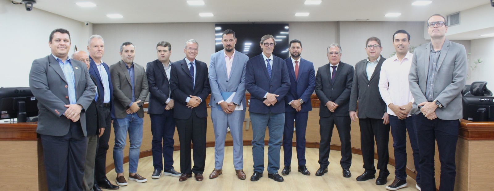 contrata mais 3.jpeg