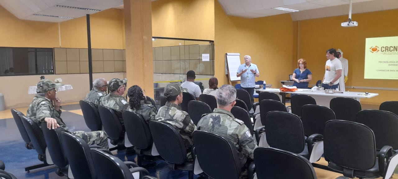 Palestra no CRCN-NE
