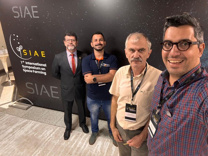 Os servidores do CTI Fabio Loyolla, Caíque Serati de Brito, Serguei Balachov e Ricardo Ogando no I SIAE