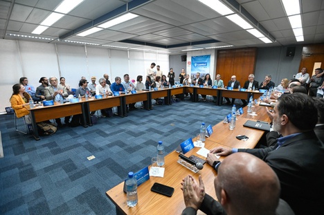 A cerimônia de posse ocorreu na Sala Azul do Paço Municipal de Campinas (Crédito: Rogério Capela / Prefeitura de Campinas)