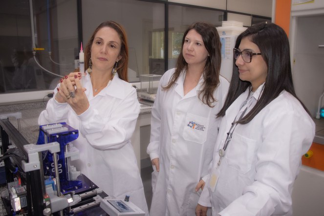 As pesquisadoras à frente dos projetos: Juliana Daguano, Luciana Trino Albano e Larissa Ribeiro.