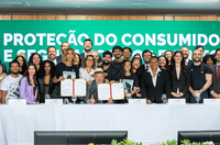 Novas regras ampliam proteção na compra de ingressos e garantem acesso à água em eventos