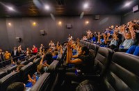 Ancine e MinC exibem filme brasileiro com recursos de acessibilidade para alunos da rede pública de ensino do DF
