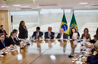 Ao lado de Lula, ministra Margareth Menezes destaca avanços para servidores da Cultura em reunião no Palácio do Planalto