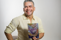 Biblioteca Demonstrativa recebe o lançamento do livro Crônicas espectrais, notas sobre o TEA, de Luciano de Jesus Gonçalves