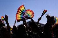 Em Brasília, 26ª Parada do Orgulho LGBTQIAPN+ lota a Esplanada dos Ministérios