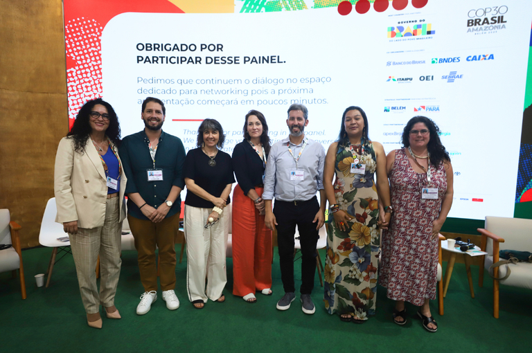 Copy of Cópia de carrossel.png