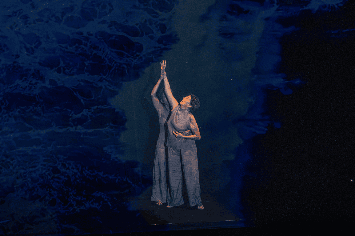 Em solenidade no Teatro Nacional Claudio Santoro, em Brasília, ministra Margareth Menezes destacou a retomada da Fundação, ao lado da presidenta Maria Marighella e do secretário-executivo do MinC, Márcio Tavares