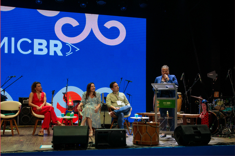 Cópia de carrossel.png