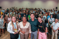 Margareth Menezes ressalta ações federais de fomento à cultura durante maior encontro municipalista do país
