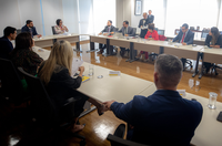 MinC e Correios discutem cessão de prédio para abrigar mais antiga Companhia de Teatro do RS