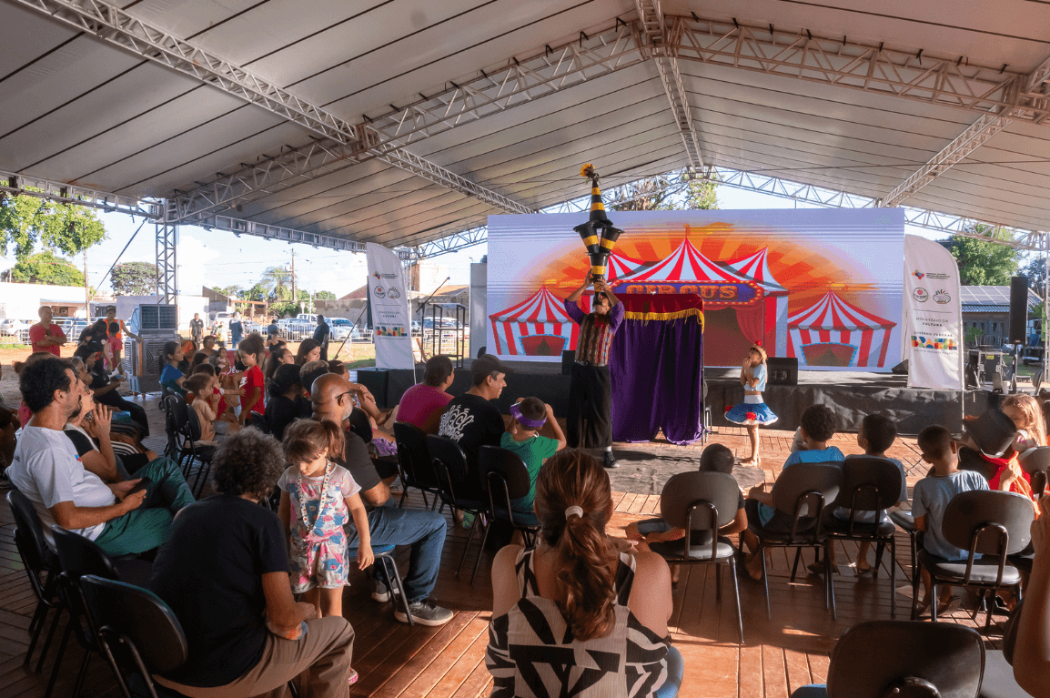 MinC promove atendimentos e ocupação cultural durante edição do Governo do
Brasil na Rua em Campo Grande (MS)