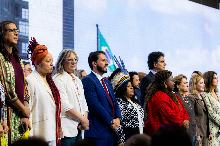 Copy of Cópia de carrossel.png