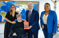 Ministra participa de encontro com Lula e Marcelo Rubens Paiva