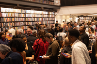 Ministra prestigia lançamento do livro “Cultura é poder!”, de Jandira Feghali