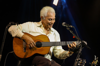 Paulinho da Viola atrai fãs de samba e de choro para a terceira noite do Festival da Cultura