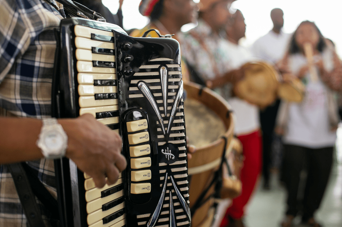 Iniciativa visa ampliar o acesso e promover o direito da população brasileira às artes