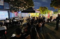 Quando o cinema ocupa a praça