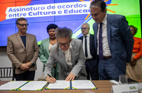 Secretaria de Formação, Livro e Leitura: enlace entre cultura e educação, e regulamentação da Política de Leitura e Escrita, marcam o ano de 2024