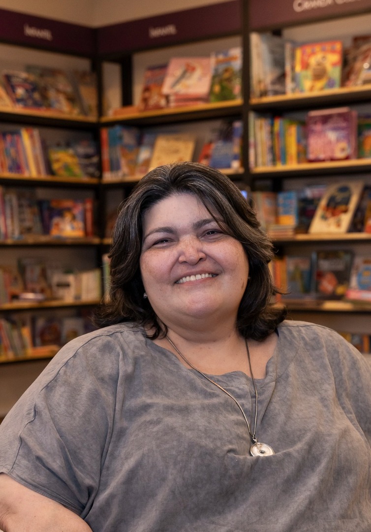 Mara Cortez.jpg