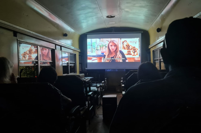 No interior de SP, projeto apoiado pela Aldir Blanc exibe filmes em vagão de trem