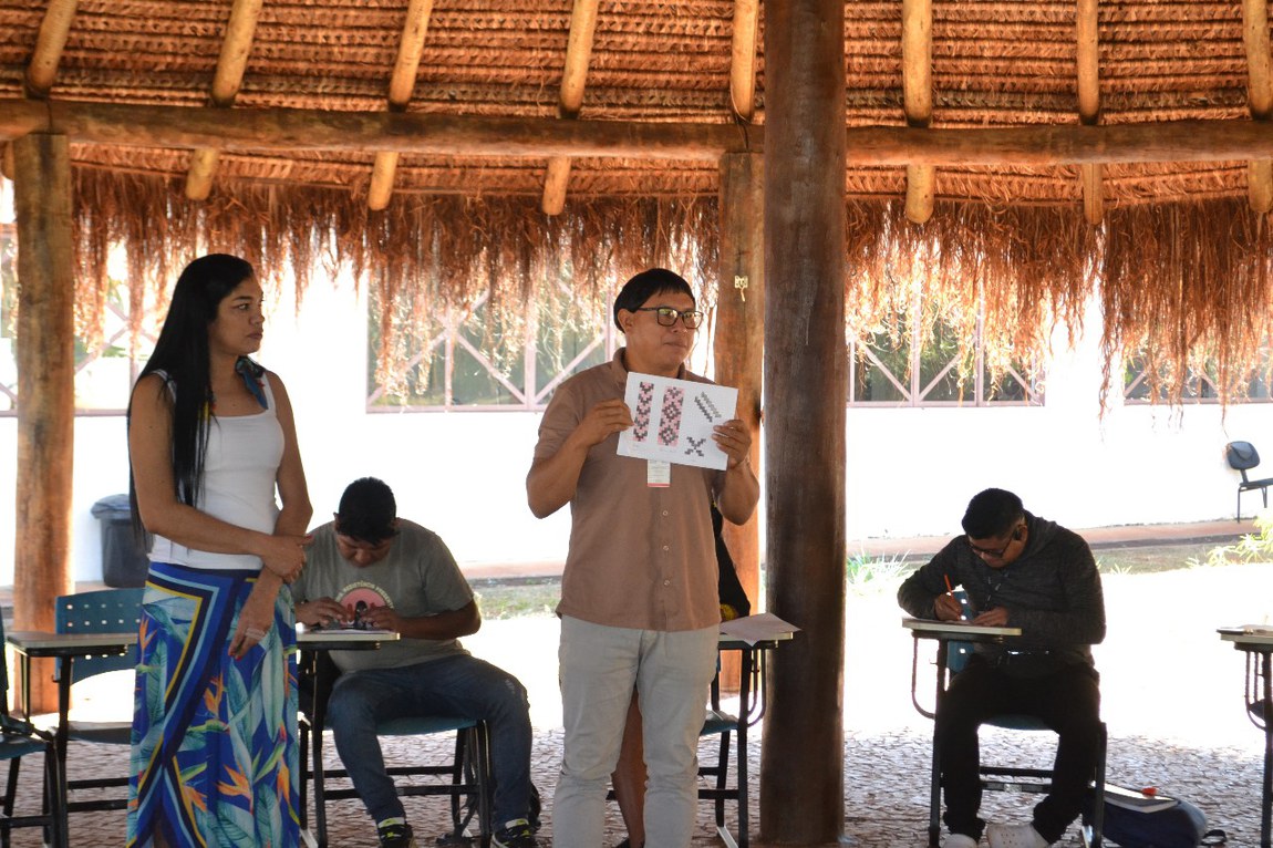 Fotos do encontro do grafismo kaingang