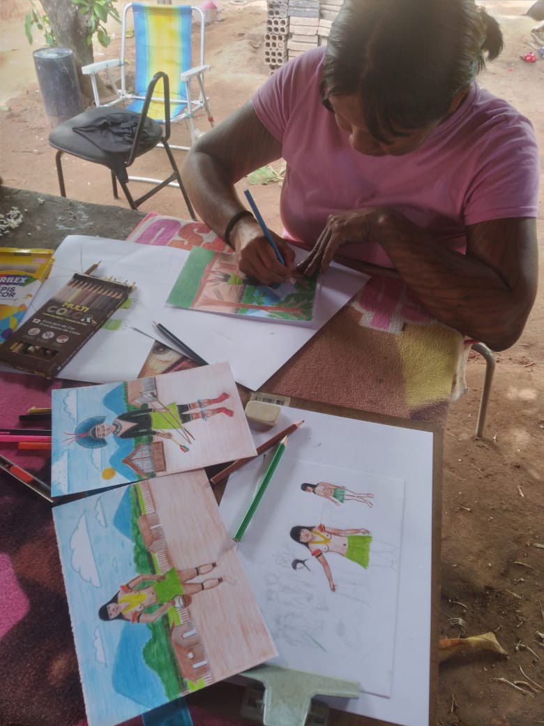 Indígenas criando arte Kaxowaari Tapirapé