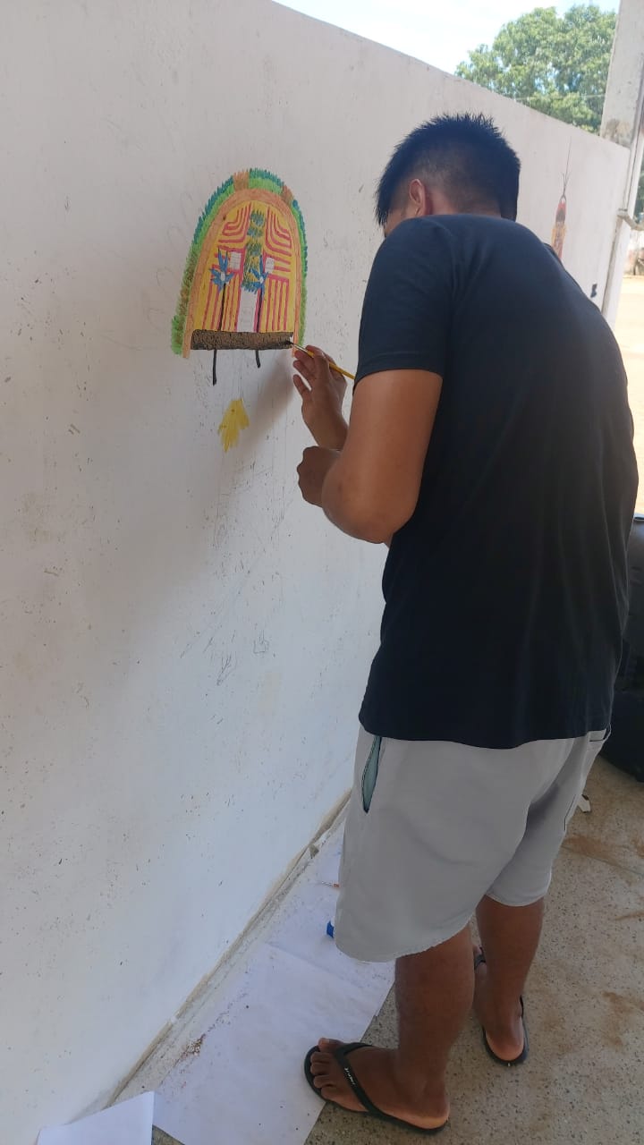Indígenas criando arte Kaxowaari Tapirapé