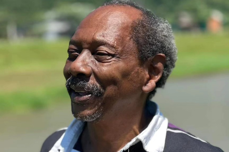 Copy of Cópia de carrossel.png