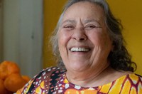 Nota de pesar: Teuda Bara