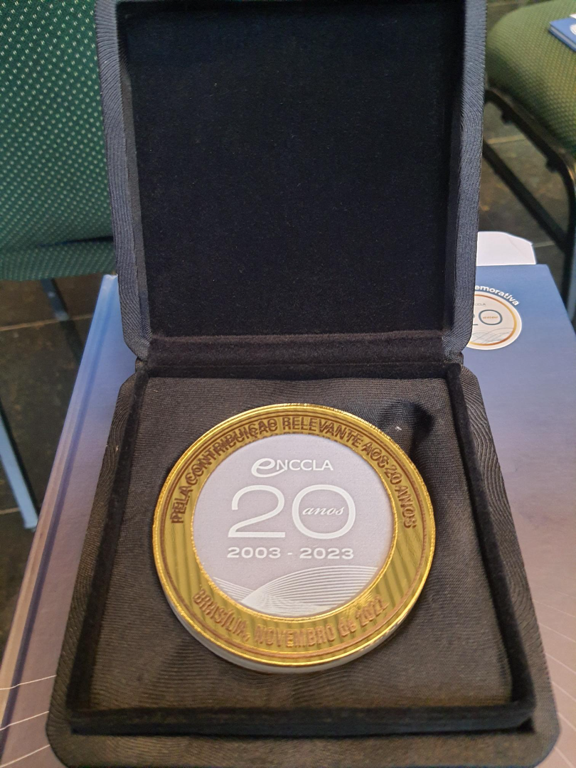 enccla-homenagem_medalha.png