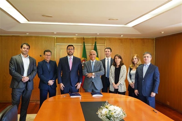 20240624-imagem-assinatura-aditivo-convenio-cvm-cmvm-02.jpeg