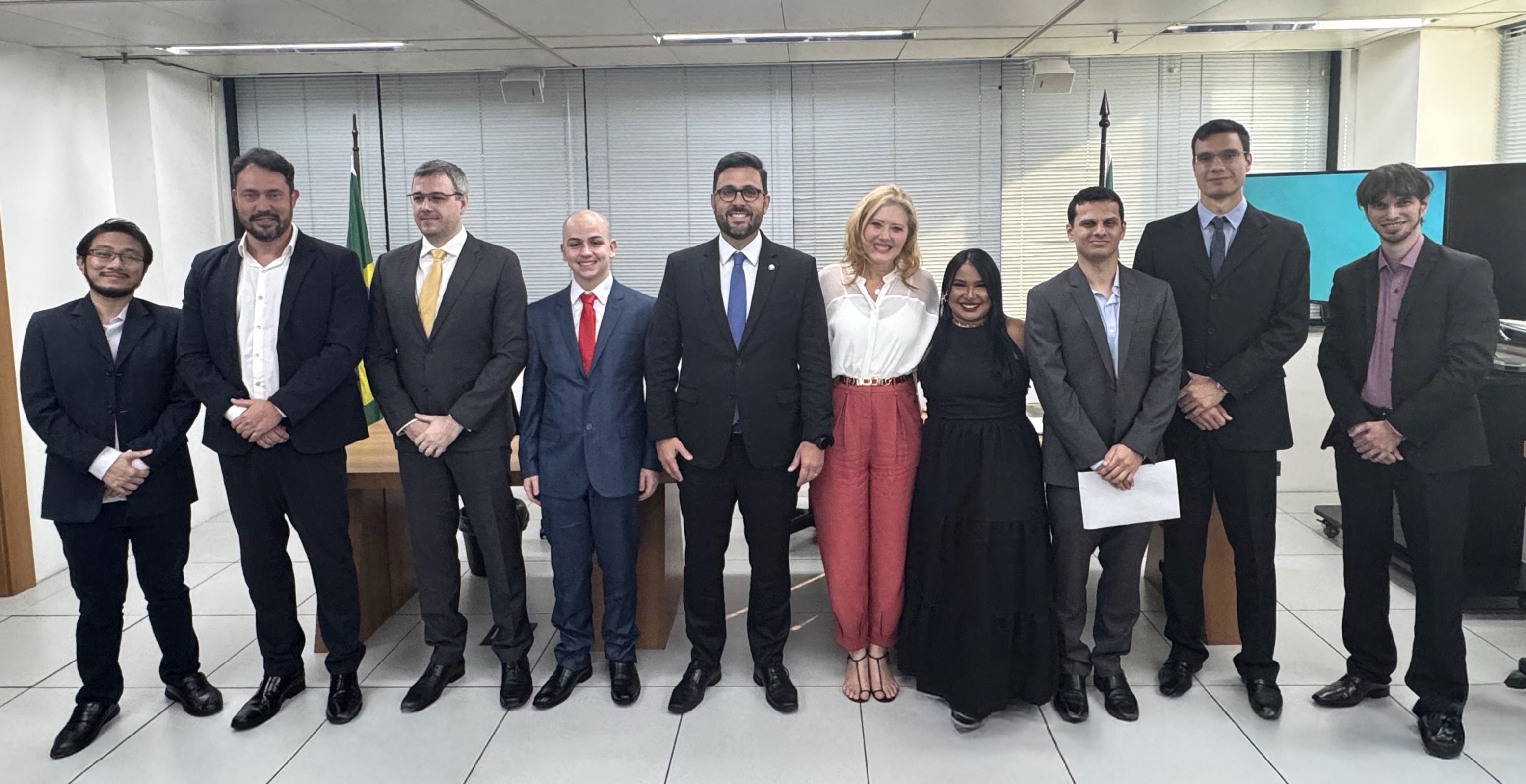 Novos servidores tomam posse na CVM-SP