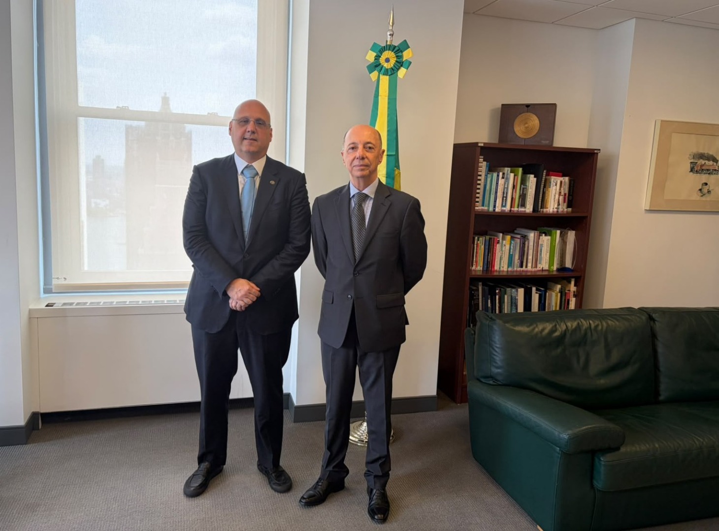 20260812-presidente-cvm-otto-lobo-consul-brasil-nova-york-adalnio-senna-ganem.jpeg