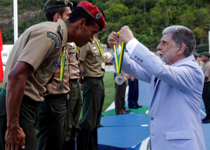 Ministro Celso Amorim encerra 60º Campeonato Mundial de Pentatlo Militar