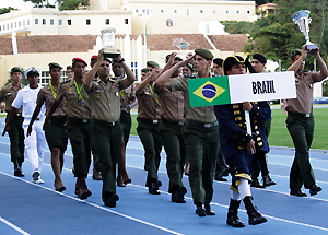 Brasileiro é campeão mundial de pentatlo militar 