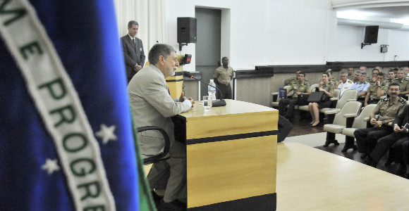 Aula magna abre curso voltado à integração entre civis e militares