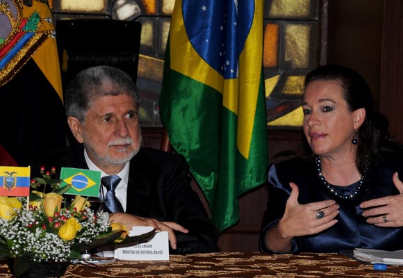 DEFESA - Brasil apoia proposta de criação da Escola de Defesa Sul-Americana, diz Amorim