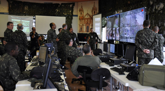 JMJ 2013: Integração entre Forças Armadas e órgãos de segurança garantiu sucesso de operação para visita do papa a Aparecida