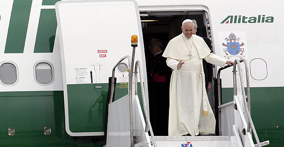JMJ 2013: Papa Francisco chega ao Rio e mobiliza 12.259 militares das Forças Armadas