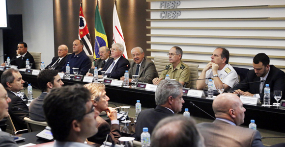 Secretário-geral do MD apresenta organograma para empresários da Fiesp